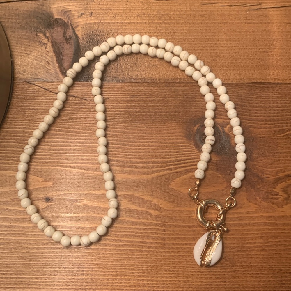 Cowrie shell beaded necklace